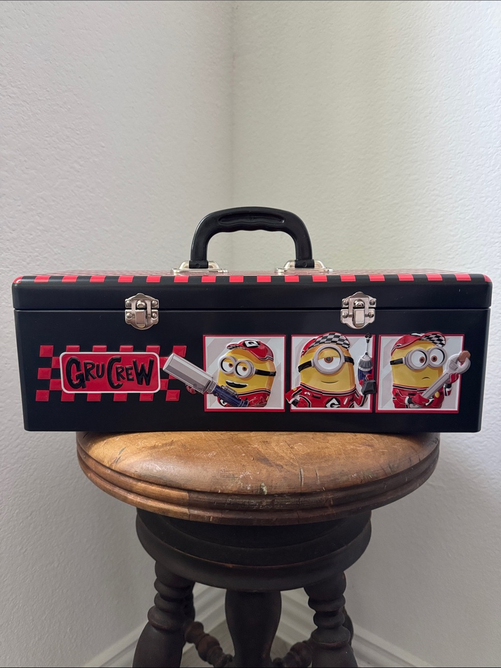Minions Despicable Me 4 Cinemark Popcorn Collectors Storage Tin Toolbox New